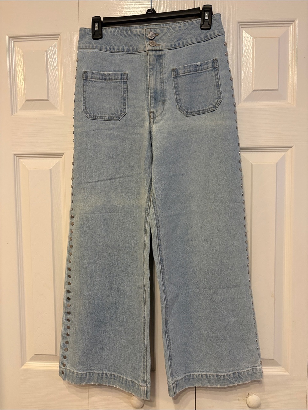 Unpublished Light Wash Wide Leg Women's Jeans 692